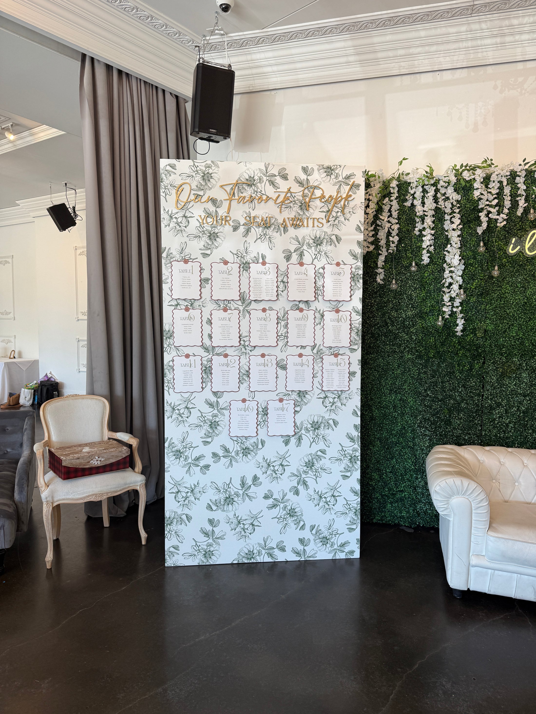 4x8' Freestanding Wall